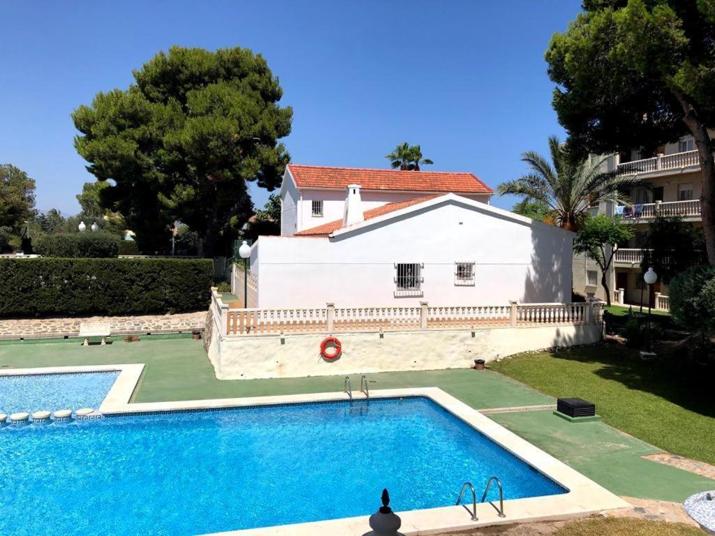 Apartamento Con Piscina Y Parking El Campello Zewnętrze zdjęcie